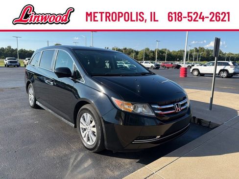 Used 2017 Honda Odyssey SE image 1