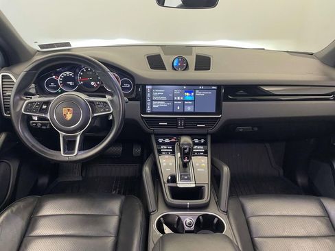 Used 2019 Porsche Cayenne AWD/4WD image 25
