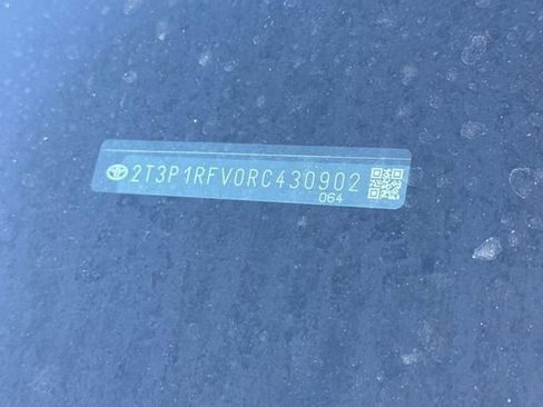Certified 2024 Toyota RAV4 XLE image 5