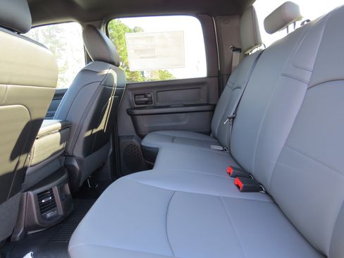 New 2026 RAM 5500 Tradesman w/ Chrome Appearance Group image 15