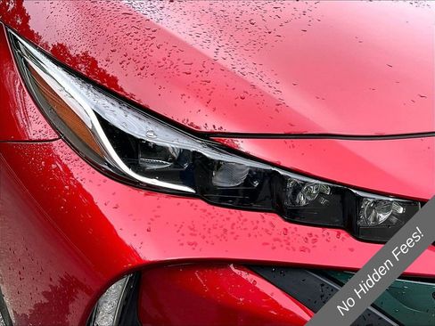 Used 2017 Toyota Prius Prime Plus FWD image 25