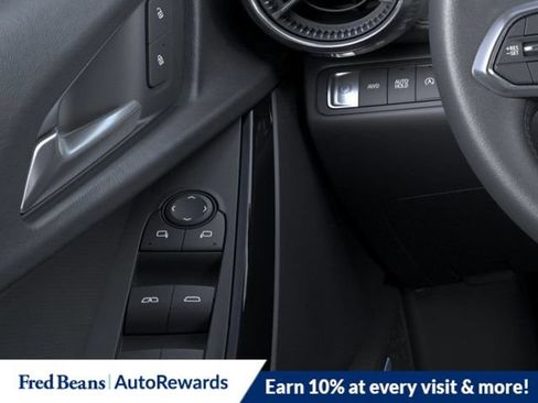 New 2026 Chevrolet Equinox LT AWD/4WD image 26
