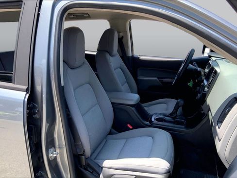 Used 2019 GMC Canyon 2WD Crew Cab w/ Convenience Package image 8