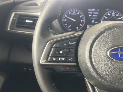 Used 2025 Subaru Ascent Touring AWD/4WD image 8