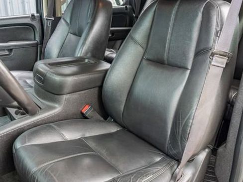Used 2014 GMC Yukon SLT AWD/4WD image 19