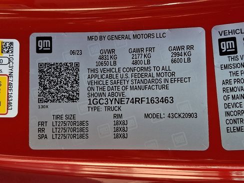 Used 2024 Chevrolet Silverado 2500 LT AWD/4WD image 29