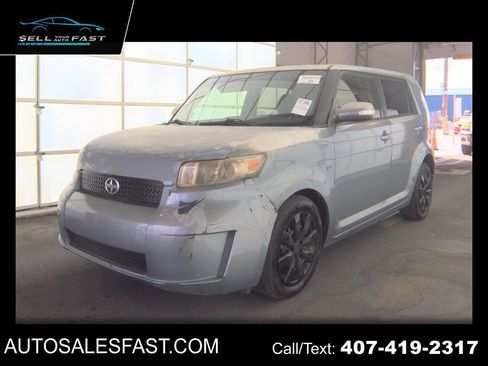 Used 2009 Scion xB image 1