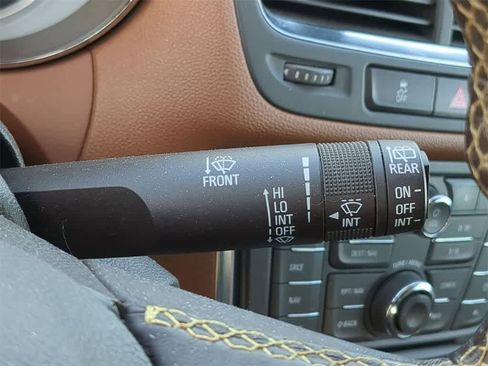 Used 2014 Buick Encore Premium image 27