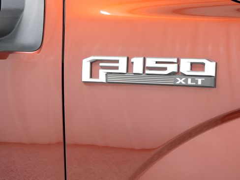 Used 2016 Ford F150 XLT w/ Trailer Tow Package RWD image 30