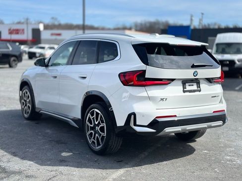Certified 2025 BMW X1 xDrive28i w/ Convenience Package image 4