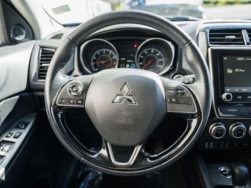 Used 2022 Mitsubishi Outlander Sport SE image 28