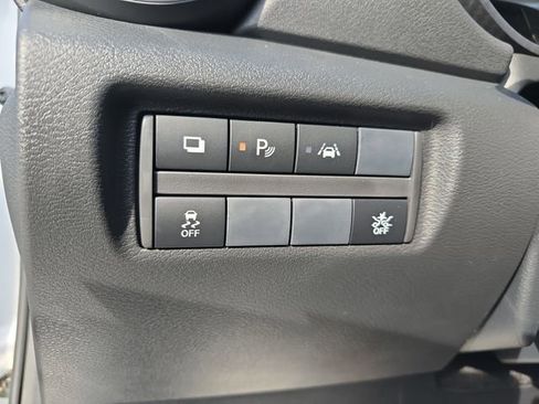 New 2025 Nissan Versa S w/ Trunk Package image 27