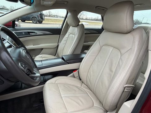 Used 2017 Lincoln MKZ Reserve w/ Climate Package image 12