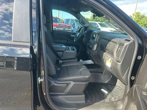 New 2026 Chevrolet Silverado 1500 W/T w/ WT Value Package AWD/4WD image 31