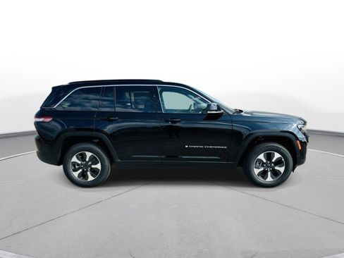 New 2024 Jeep Grand Cherokee Limited 4xe w/ Luxury Tech Group II image 39