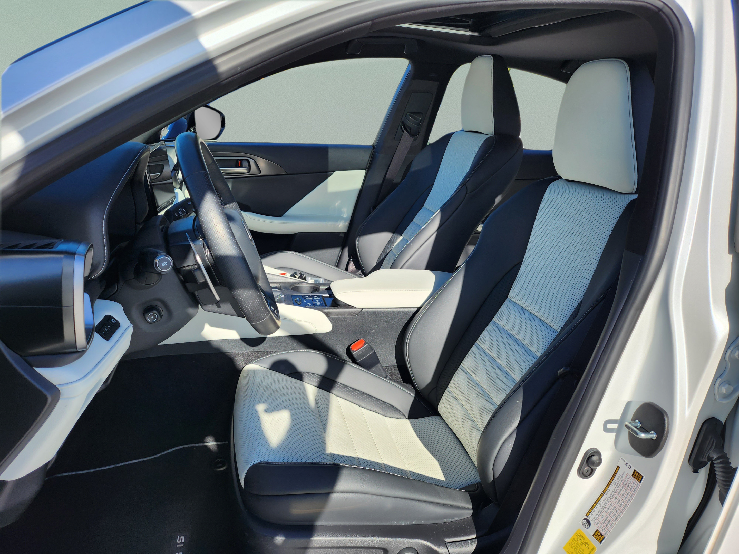 Used 2026 Lexus IS 350 F Sport w/ Special Appearance Package RWD image 11
