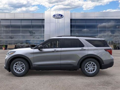 New 2026 Ford Explorer Active AWD/4WD image 3