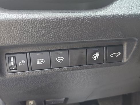 Used 2022 Toyota RAV4 XLE w/ Convenience Package image 20