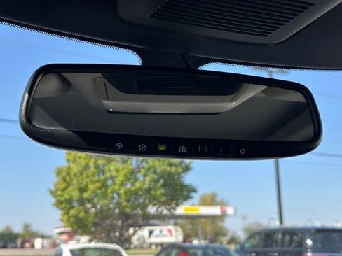 Used 2022 Nissan Pathfinder SL w/ SL Premium Package image 22