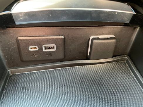 Used 2023 Buick Envision Preferred FWD image 26
