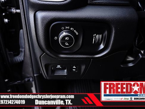 Used 2023 RAM 1500 Big Horn AWD/4WD image 29