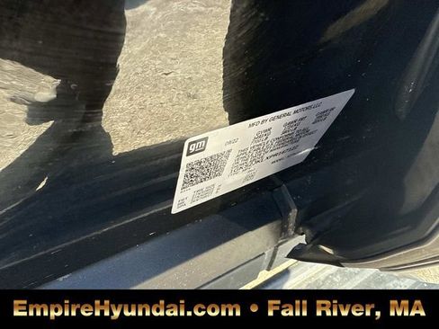 Used 2023 GMC Yukon XL Denali image 23