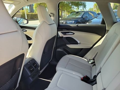 Certified 2025 Audi Q5 Premium Plus w/ Premium Plus image 11