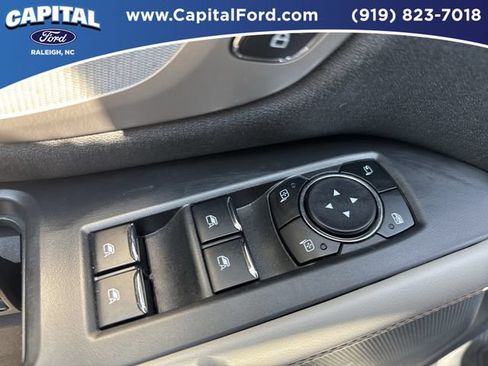 Certified 2025 Ford Expedition Active AWD/4WD image 21