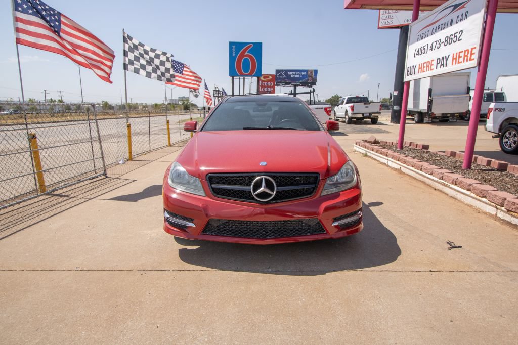Used 2012 Mercedes-Benz C 250 Coupe image 2