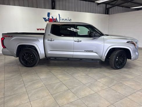 Used 2022 Toyota Tundra SR5 AWD/4WD image 5