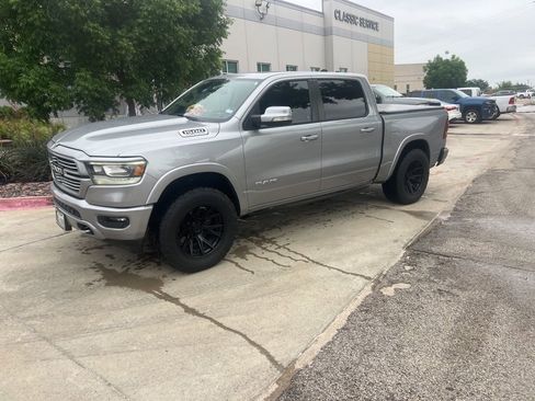 Used 2021 RAM 1500 Laramie w/ Laramie Southwest Edition RWD image 1