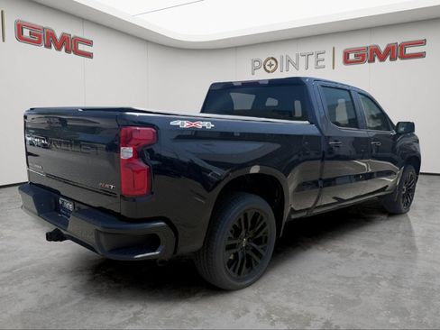 Used 2023 Chevrolet Silverado 1500 RST AWD/4WD image 3