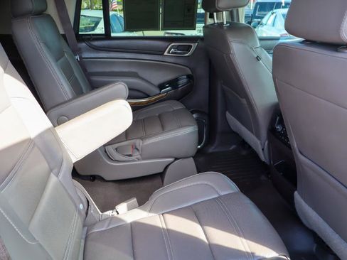 Used 2019 GMC Yukon Denali w/ Open Road Package image 14