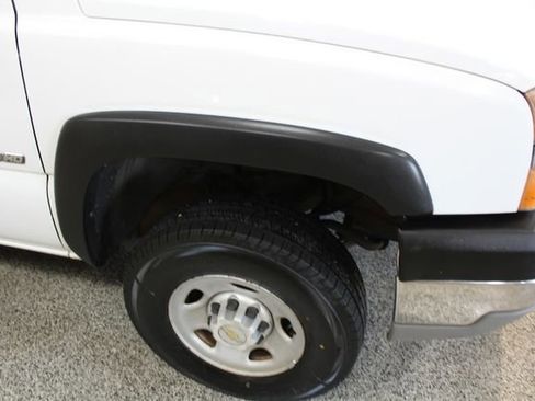 Used 2003 Chevrolet Silverado 2500 W/T image 12