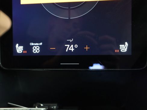 Used 2022 Polestar Polestar 2 image 16