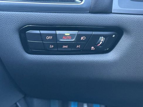 Used 2023 BMW M850i xDrive Convertible image 28