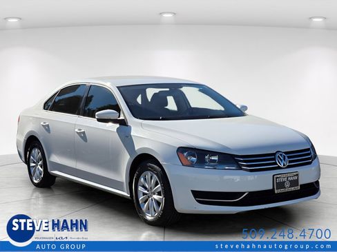 Used 2014 Volkswagen Passat 1.8T Wolfsburg Edition FWD image 1
