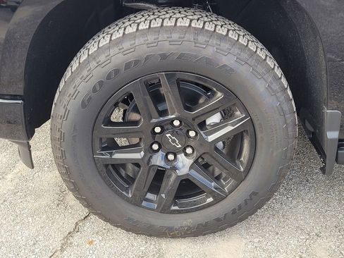 New 2026 Chevrolet Silverado 1500 High Country w/ Midnight Edition image 11