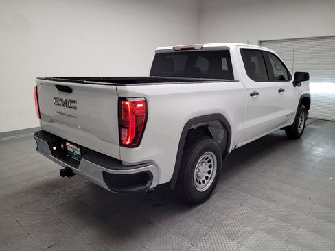 Used 2022 GMC Sierra 1500 Pro w/ Pro Value Package image 9