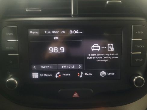 Used 2025 Kia Soul LX image 25