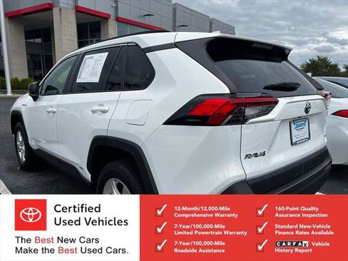 Certified 2020 Toyota RAV4 LE image 4
