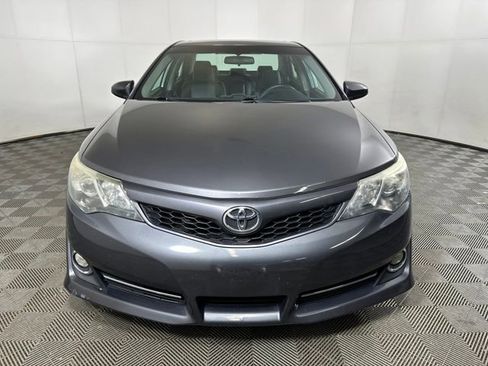 Used 2014 Toyota Camry SE image 8
