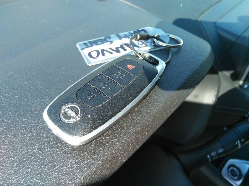 Used 2024 Nissan Sentra SV FWD image 7