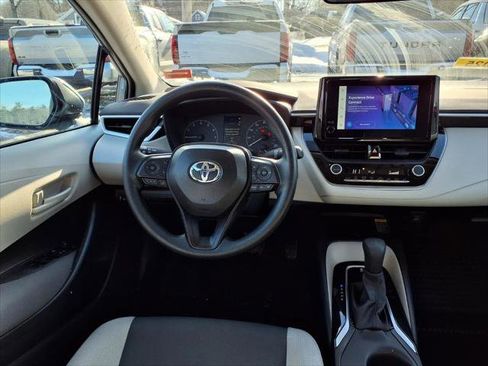 Certified 2025 Toyota Corolla LE w/ LE Premium Package image 8