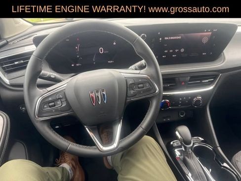 Used 2026 Buick Encore GX Preferred AWD/4WD image 3