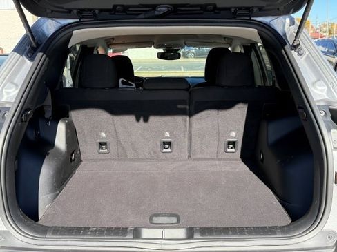 Used 2021 Jeep Cherokee Latitude image 17