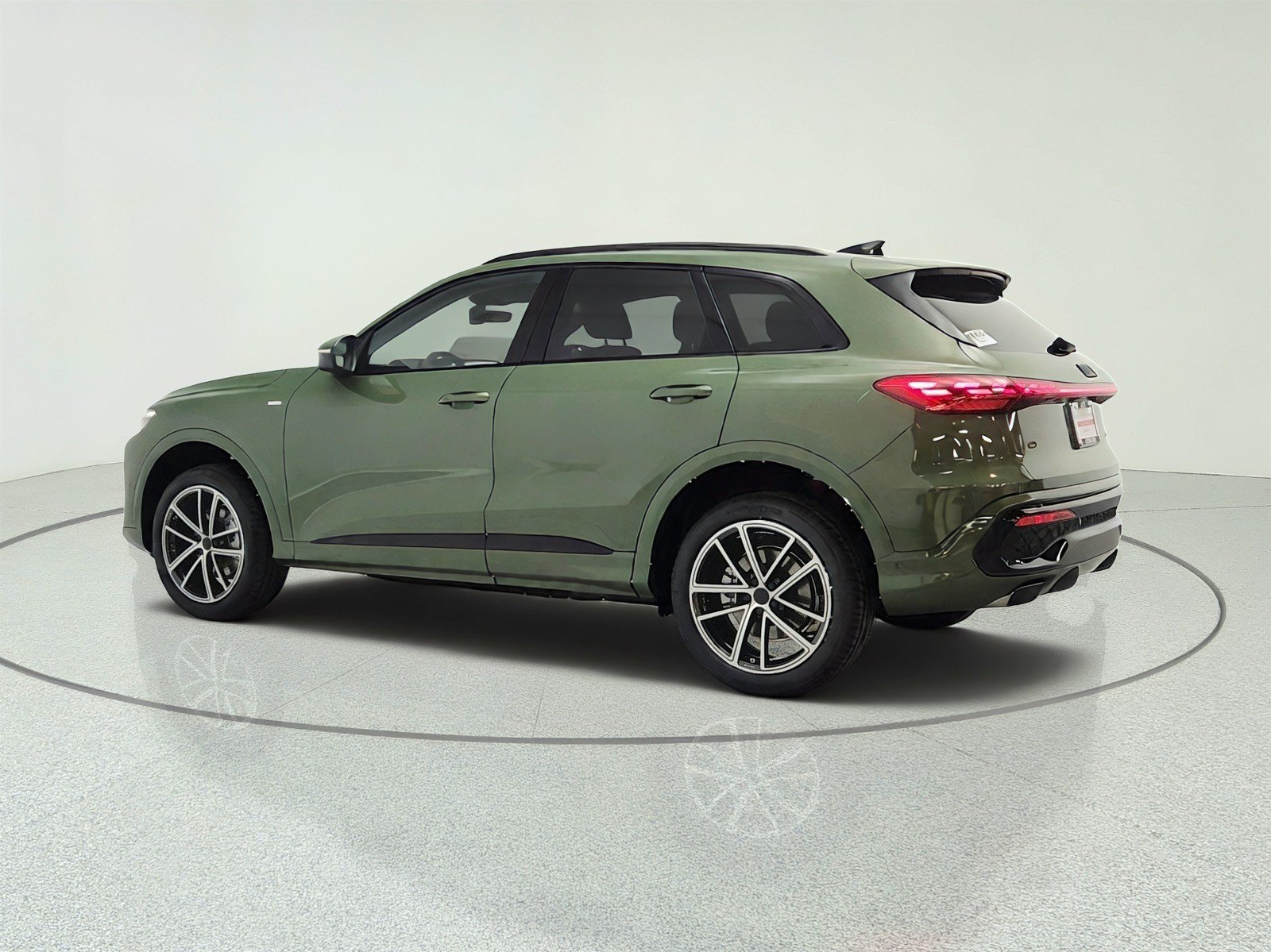 New 2026 Audi Q5 Premium Plus AWD/4WD image 7