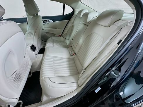 Certified 2026 Genesis G70 2.5T Prestige RWD image 25