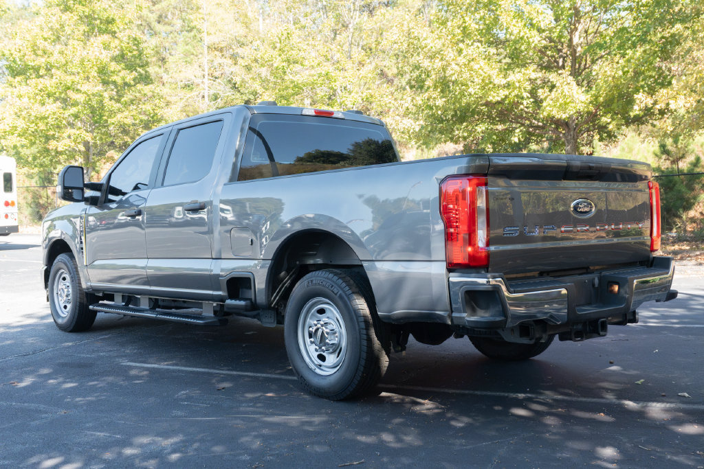 Used 2024 Ford F250 XL w/ XL Chrome Package RWD image 10
