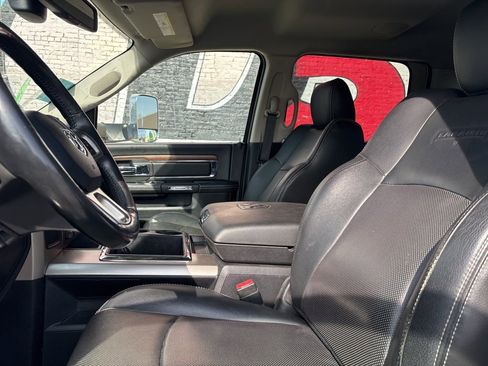 Used 2015 RAM 3500 Laramie AWD/4WD image 14